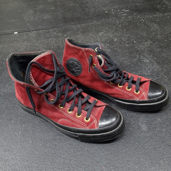 Custom Converse - Picture 2 of 4